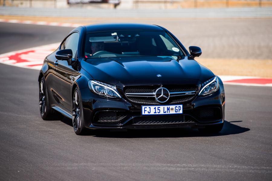  Mercedes-AMG C63 S Coupe 2016 года  (ZA) (фото 2 из 2)